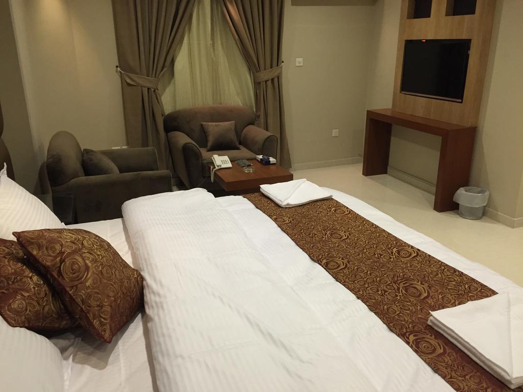 Ashbonh Hotel Suites Ер-Ріяд Номер фото